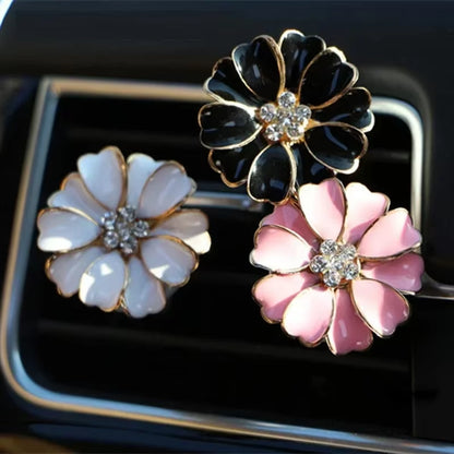 Car Air Outlet Fragrant Perfume Clip Air Freshener Diffuser Universal Exquisite Diamond Car Air Conditioning Air Clip Decorative